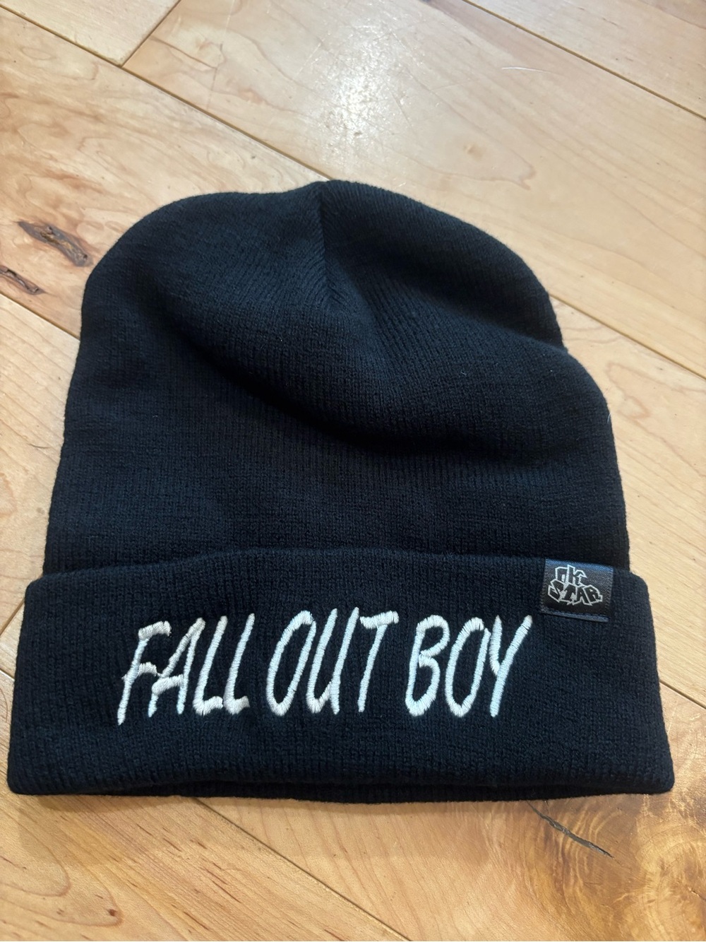 💝Embroidered Black Cuffed Beanie